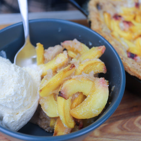 smoked peach cobbler