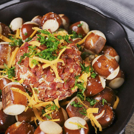 Smoked Jalapeno Popper Cheeseball